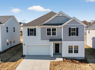 221 White Fields Ave, Fountain Inn, SC 29644