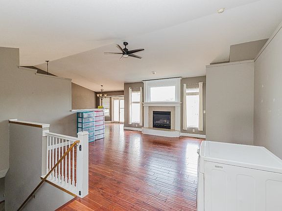 2nd image of 154 S Maple Dunes Ct