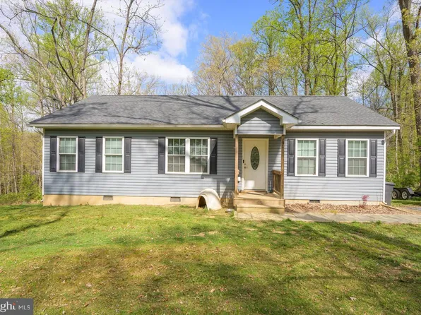 191 Blueberry Ln, Harpers Ferry, WV 25425