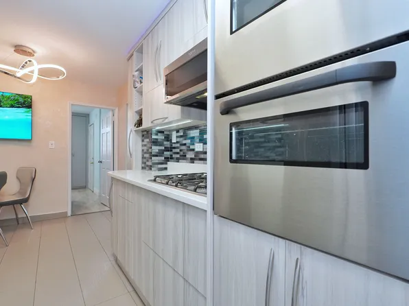 2711 Avenue X image 25 of 39