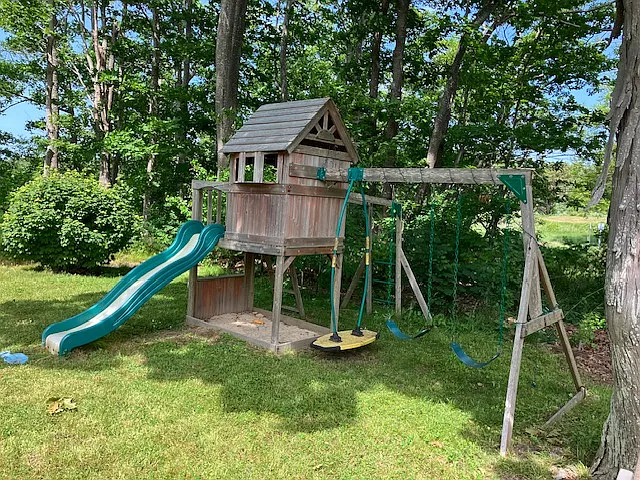 82 Hills Beach Rd — Photo 26