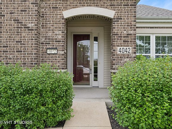 3rd image of 4042 Candlewood Ln