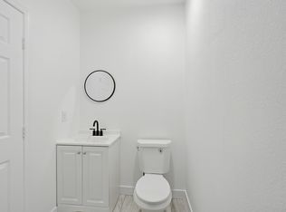 44242 Benald St #1/2, Lancaster, CA 93535