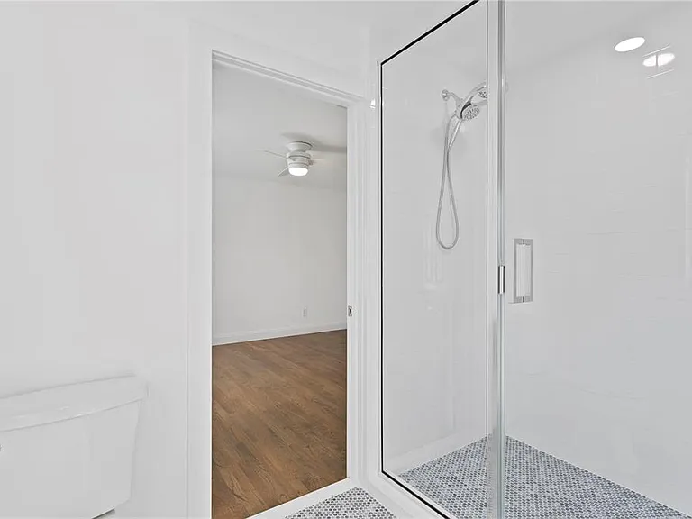 4704 W Brookwood Dr — Photo 38