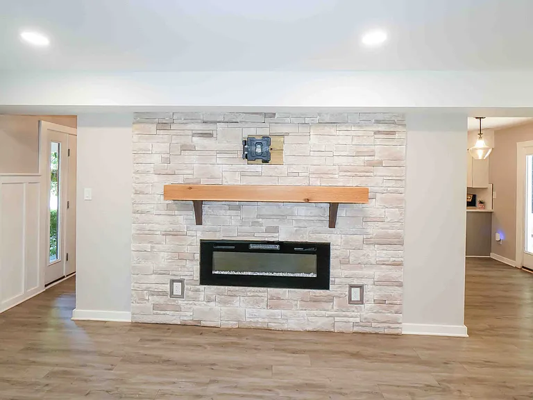 6901 Wyndbend Ln — Photo 9