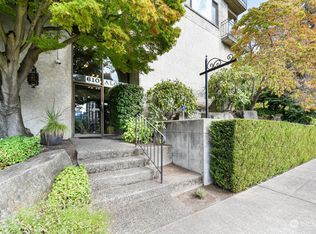610 Aloha St APT 402, Seattle, WA 98109