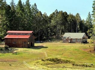 8601 Fickle Hill Rd, Arcata, CA 95521