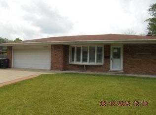 18844 Sherman St, Lansing, IL 60438