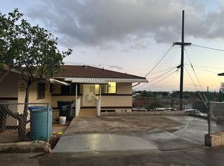 1063 Hulakui Dr, Honolulu, HI 96818