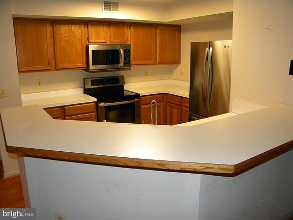 4th image of 10A Amberstone Ct