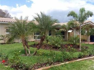 3025 NE 5th Ave, Wilton Manors, FL 33334
