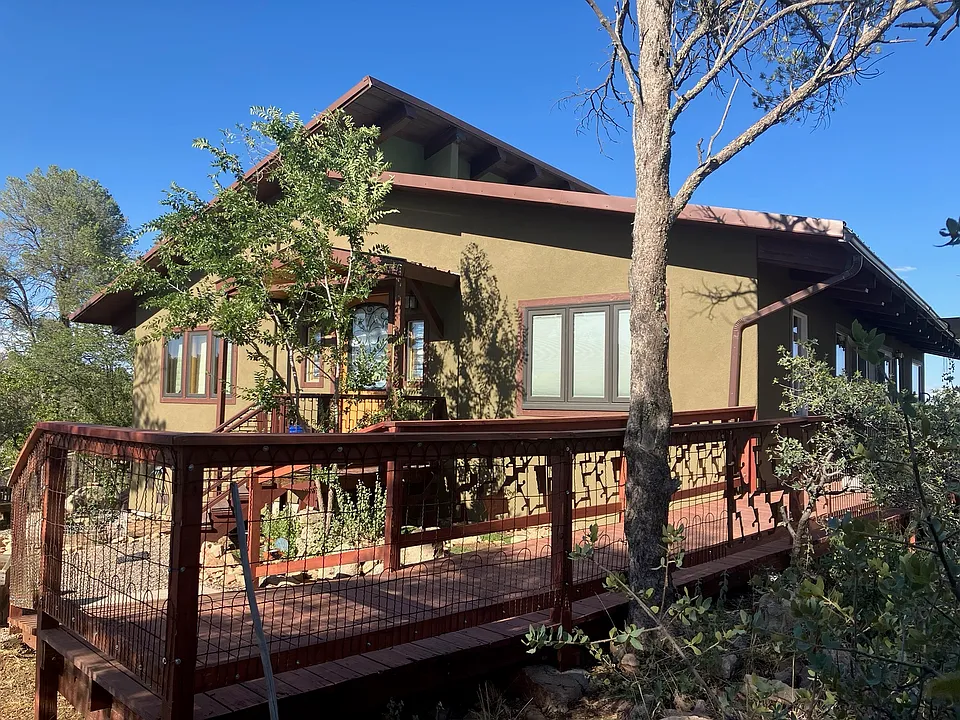 2008 Acorn Dr
