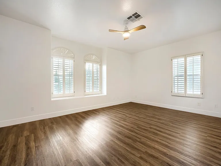 1416 Palantine Hill Dr — Photo 16
