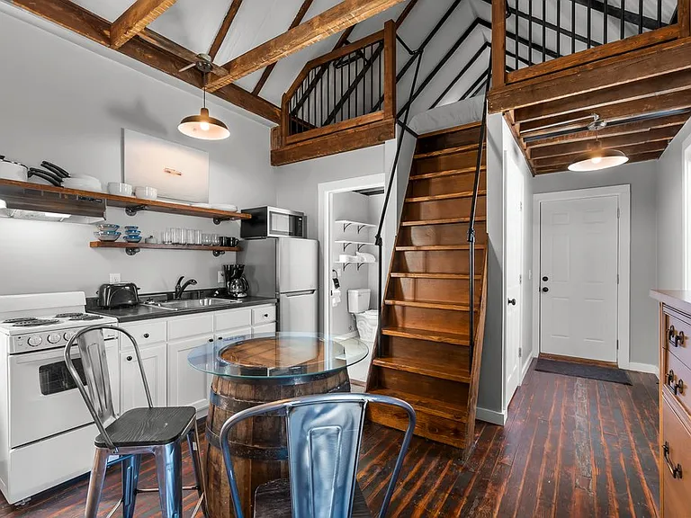 622 Broadway St #6 — Photo 14