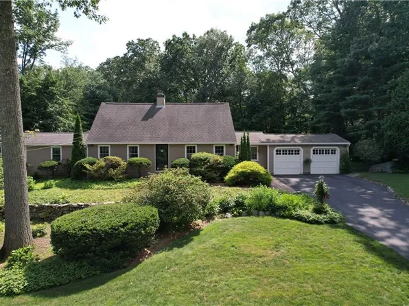 222 Kent Dr, East Greenwich, RI 02818