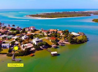74 Dolphin Cir, Naples, FL 34113