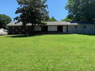 827 Long St, New Johnsonville, TN 37134
