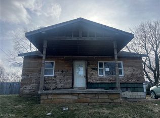 1818 Endrow Ave NE, Canton, OH 44705