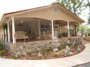 4353 Douglas Ferry Rd, Caryville, FL 32427