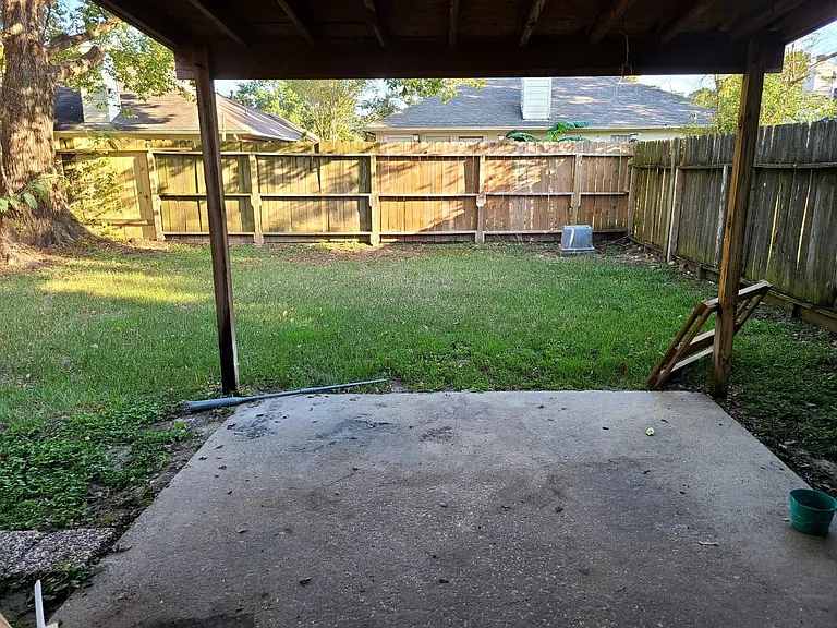 2410 Spring Dusk Ln — Photo 9