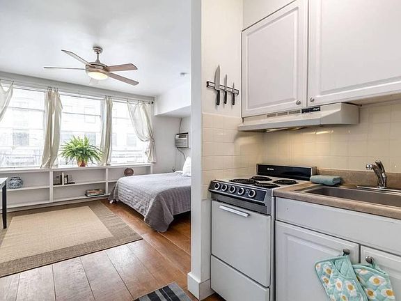 2nd image of 24 Buttles Ave #22A
