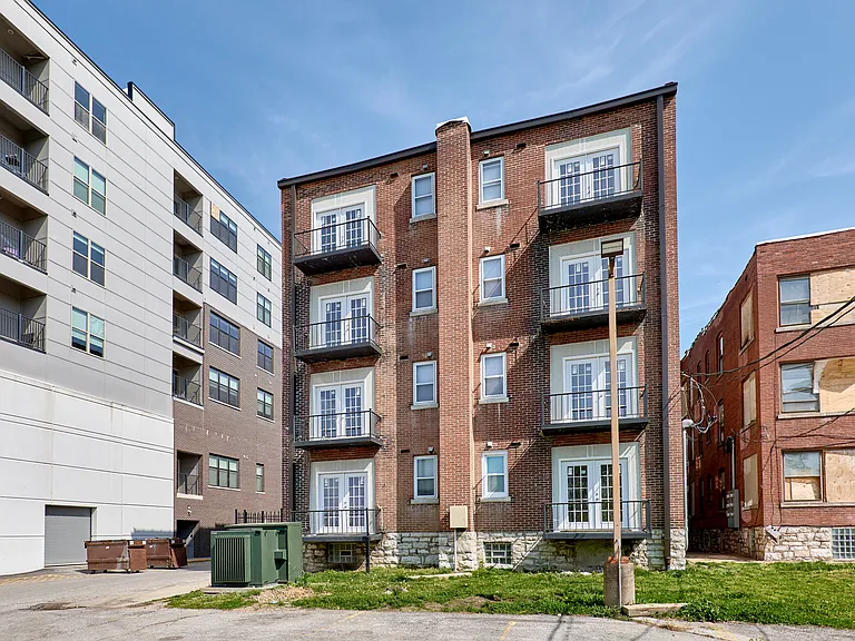 5500 Pershing Ave #44 — Photo 30