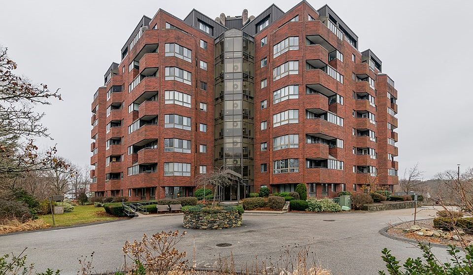 1st image of 200 Burkhall St Unit 808