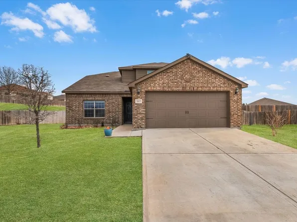112 Yearling Ct, Newark, TX 76071