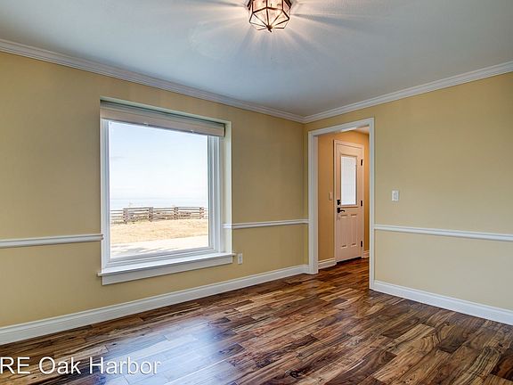 5th image of 1365 Chatham Ln