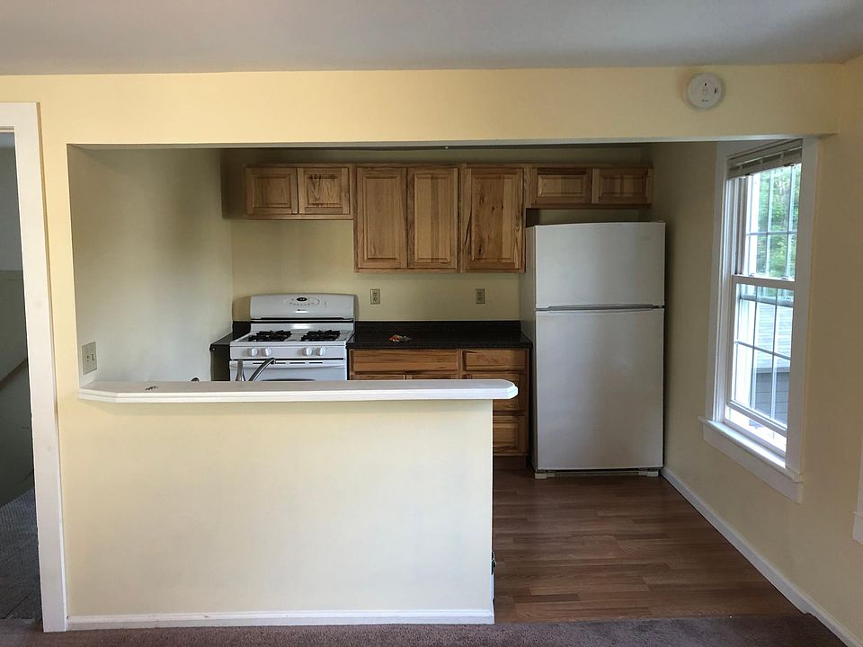 1st image of 4 N Delaware St