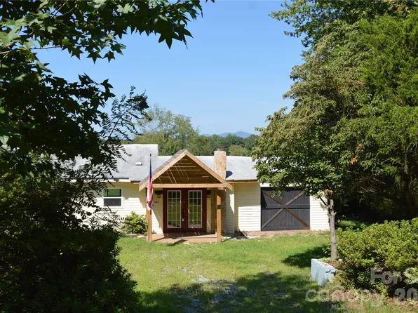 1183 Sandy Plains Rd, Tryon, NC 28782