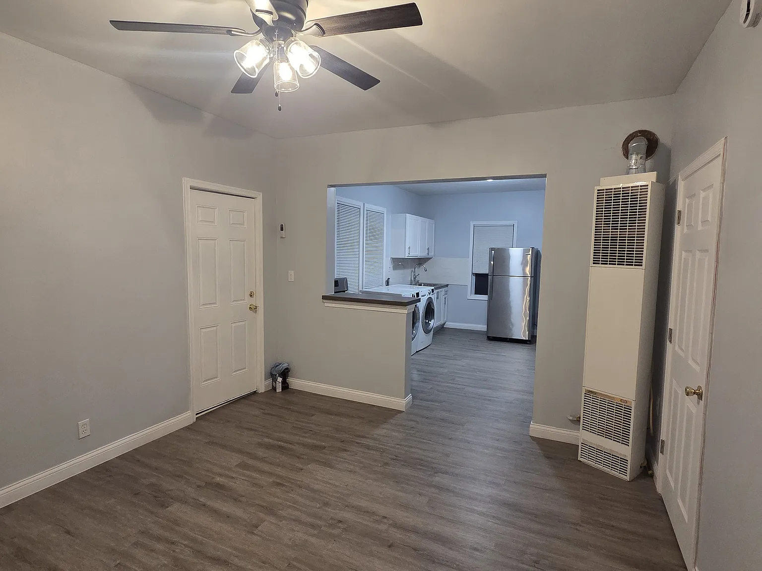 2 bed, 550 sqft, $1,700 — Photo 3