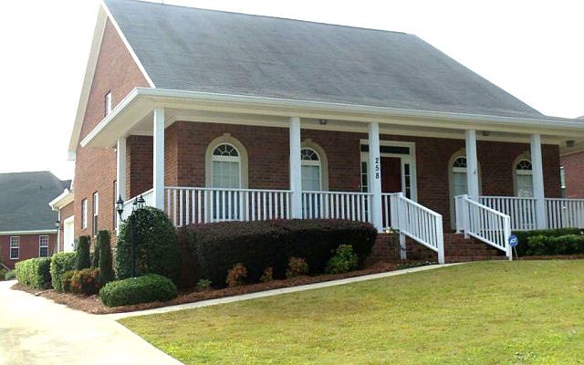 1st image of 258 Stonington Dr