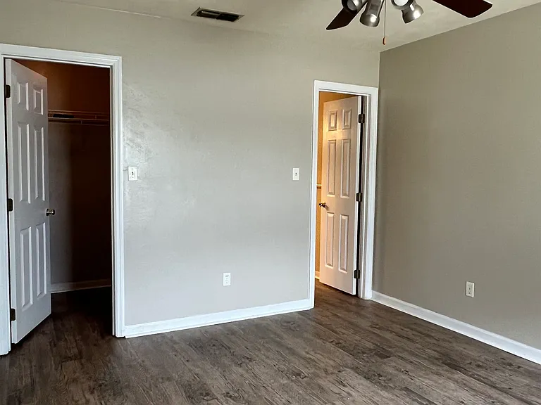 4108 Mission Trace Blvd — Photo 10