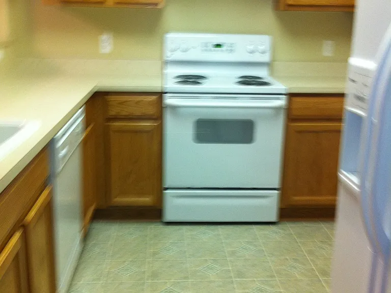 3317 Reeves Dr — Photo 15