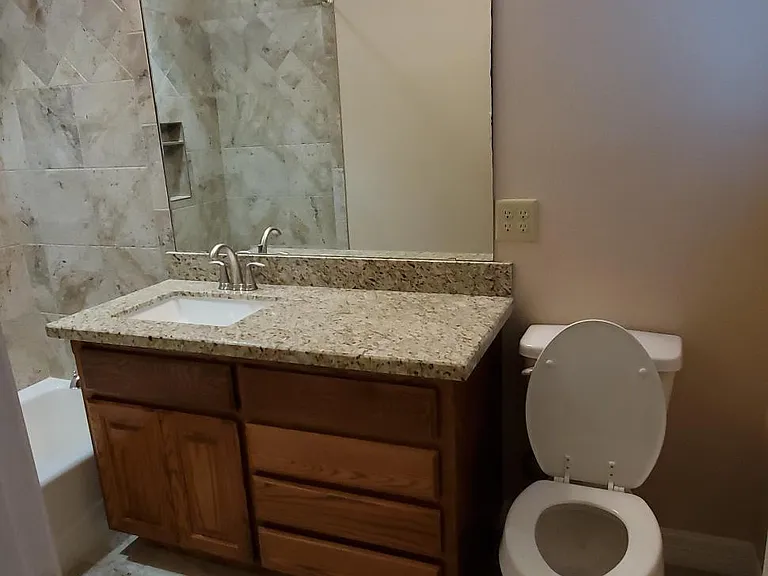 111 Gardenia St — Photo 11