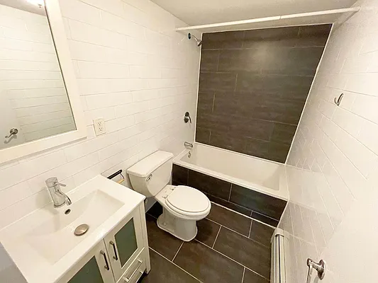 Rented by Yup Realty LLC | media 10