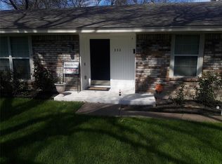 333 Woodhaven Dr, Desoto, TX 75115