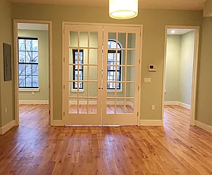 Rented by Rennit Inc.