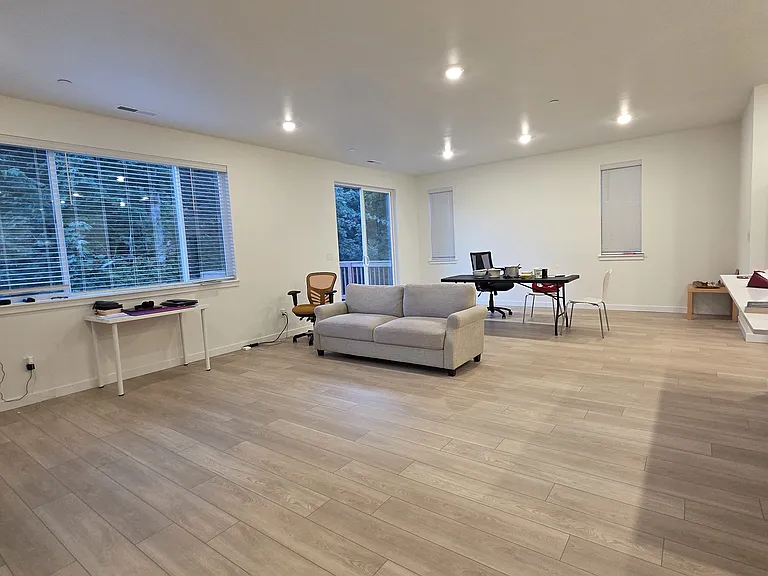 12115 15th Ct SE — Photo 9