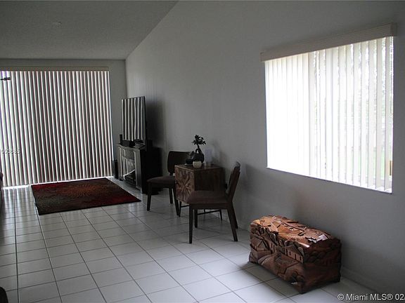 3rd image of 10212 NW 52nd Ter
