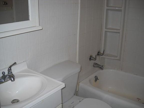 5th image of 1826 Lincoln Dr #1/2