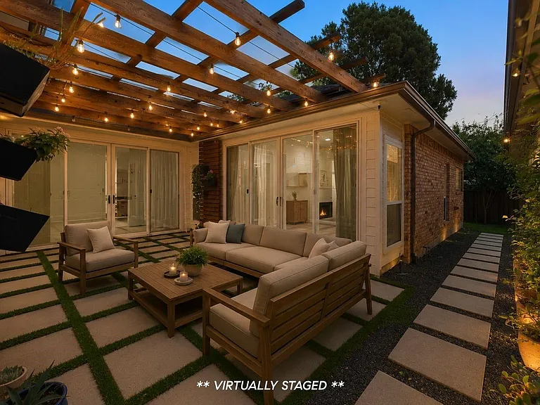 14140 Regency Pl — Photo 33