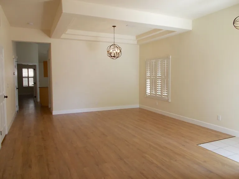 112 Golf Course St — Photo 3