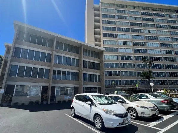 1550 Wilder Ave APT A706, Honolulu, HI 96822
