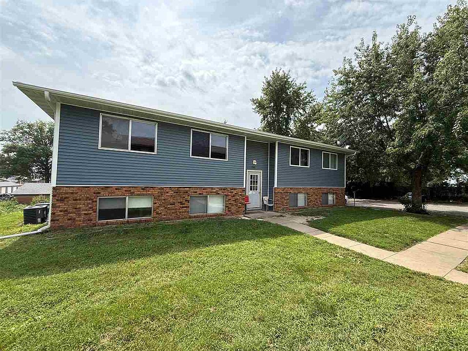 1st image of 2841 Cory Ct SW