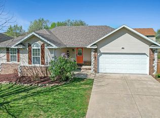 4375 N Branavy Ave, Springfield, MO 65803