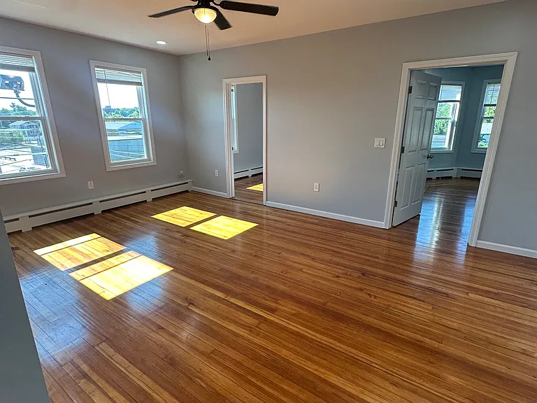 605 E Main St #3W — Photo 17