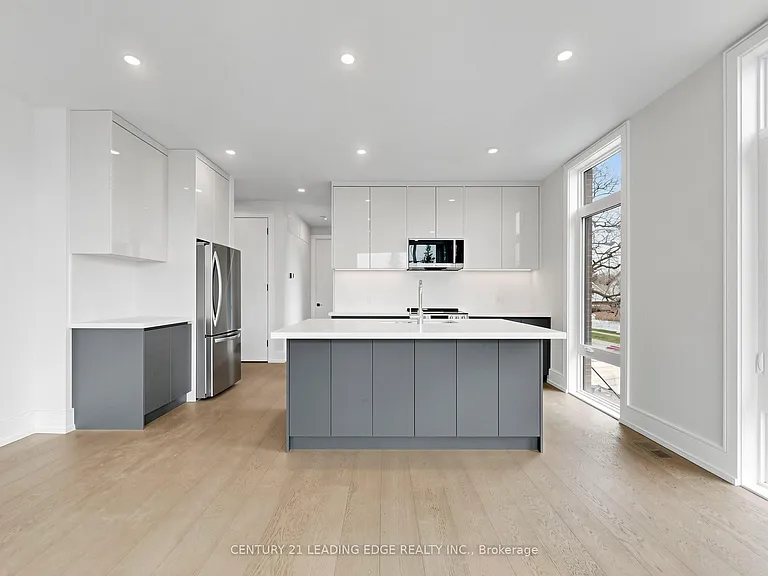 170 Dixon Rd #2 — Photo 34