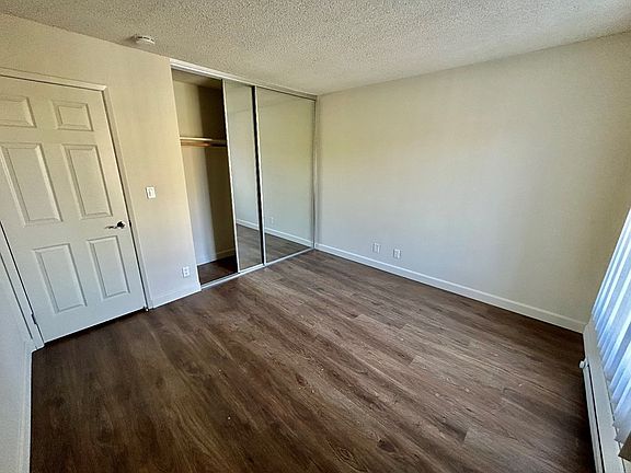 5th image of 640 19th Ave APT 208